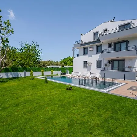 Havuzlu Sitede Luks Tatil Evi - Zeybek Apart 2 Апартаменты Фетхие