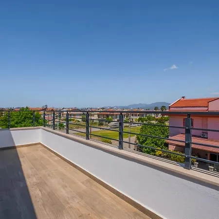 Havuzlu Sitede Luks Tatil Evi - Zeybek Apart 2