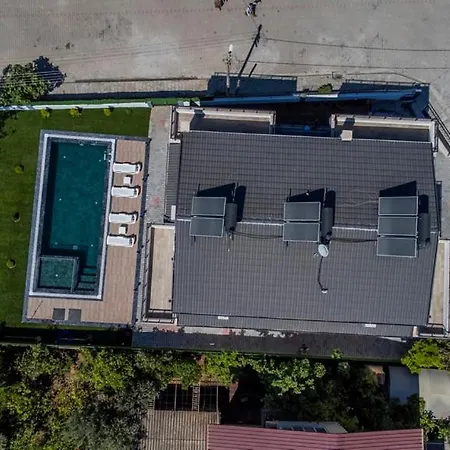 Havuzlu Sitede Luks Tatil Evi - Zeybek Apart 2